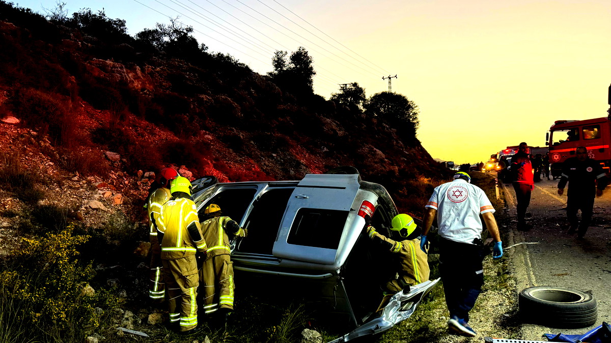مصرع رجلين وإصابة آخرين إثر حادث طرق بين شاحنة ومركبة على شارع 505