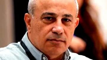 عيد الأم… حين يصبح الفقد ضيفًا دائمًا في البيوت العربية