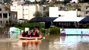 في ثاني ايام عيد الفطر:تخليص عالقين جراء فيضانات وسيول الأمطار