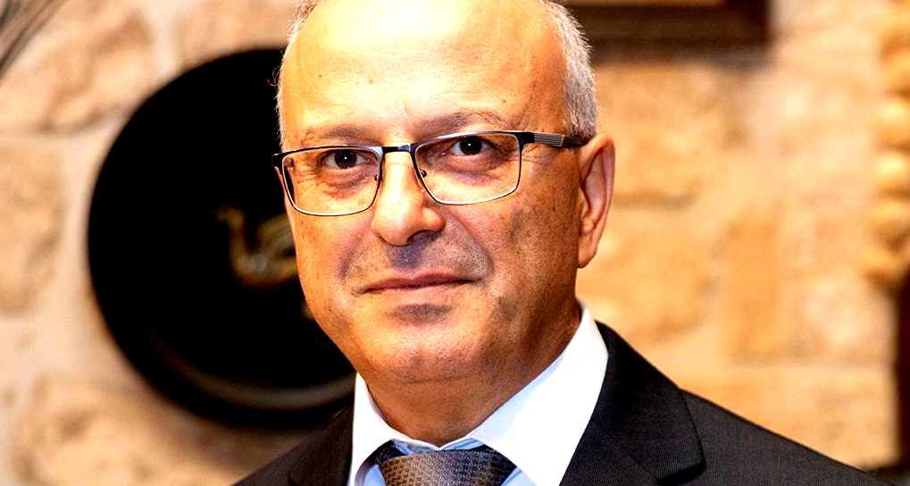 قصة قصيرة- الثالثة ثابتة 