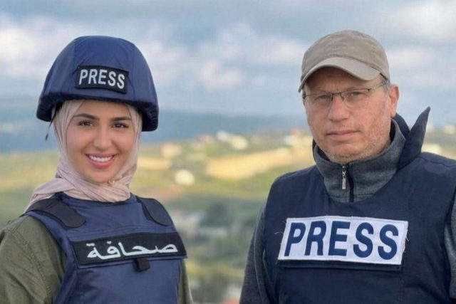 ارتقاء صحفيين لبنانيين بغارة إسرائيلية على طريق كفرحونة ـ جزين.. والجيش الإسرائيلي يصف أحدهم بعنصر تابع لحزب الله