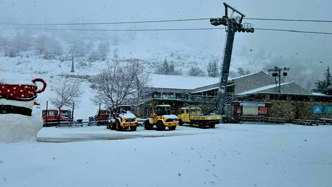 حالة الطقس: دافئ نسبيًا مع غيوم متوسطة