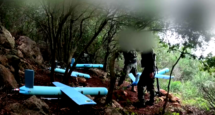 حزب الله ينشر مقطع فيديو يوثّق فيه استهداف قوة إسرائيليّة والعديد من البنى التحتية في منطقة الشمال 