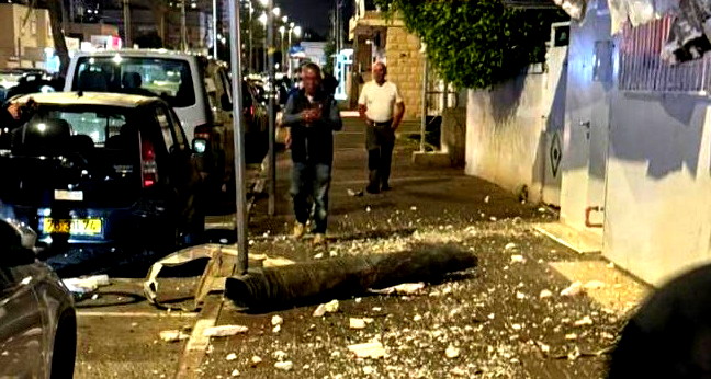 تصعيد واسع في الشمال: إطلاق عشرات الصواريخ والمسيّرات والجيش الإسرائيلي يعلن "تعميق التوغل" في لبنان 