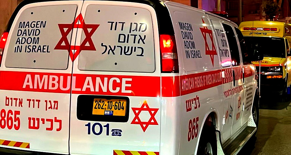 القدس: إصابة شخصين بجراح بين خطيرة ومتوسطة إثر حادثة عنف في بيت حنينا 