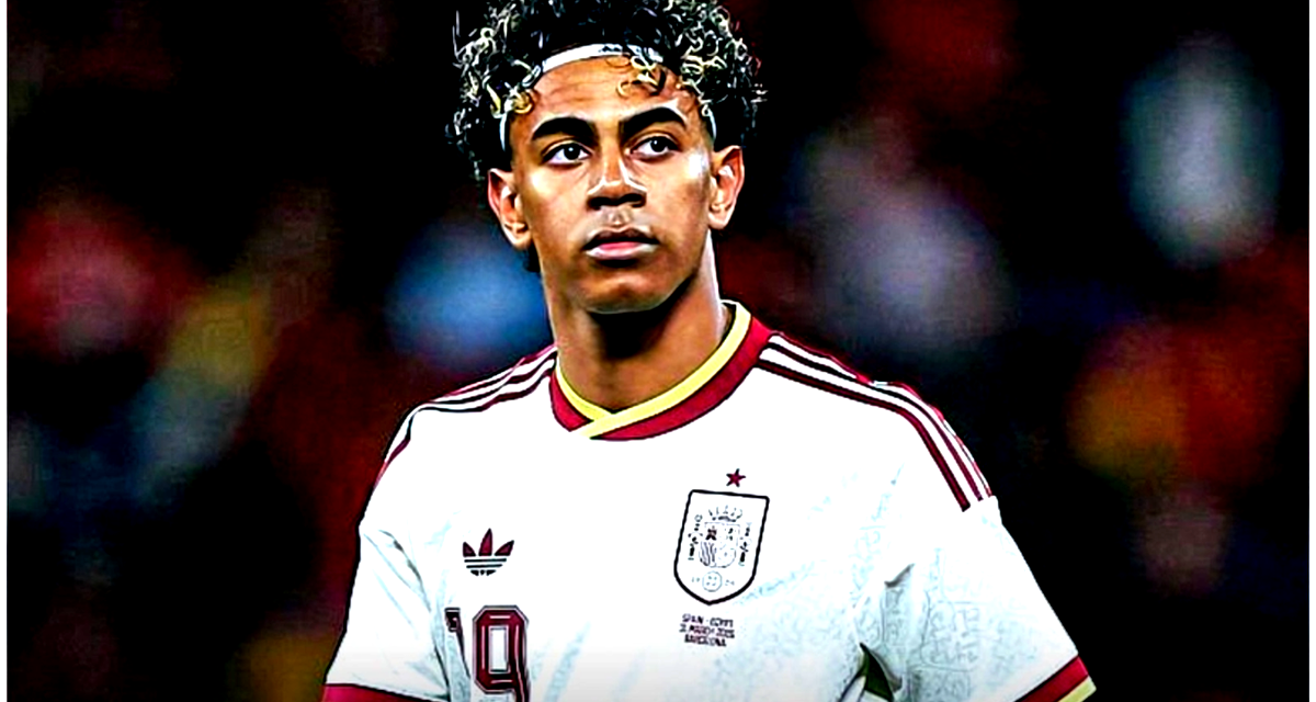 نجم برشلونة لامين يامال: "أنا مسلم والحمدلله" 