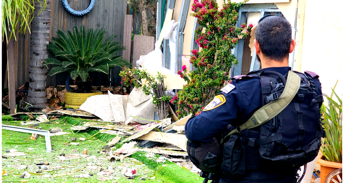 أُطلاق نحو 5 صواريخ من لبنان باتجاه عكا  وكريات شمونة، اعتراض بعضها وإنفجار البعض الآخر في مناطق مفتوحة.