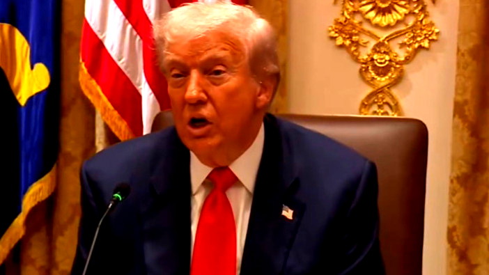 ترامب يعتبر الإيرانيين "أقوياء" ويؤكد تفوقهم التفاوضي على العسكري