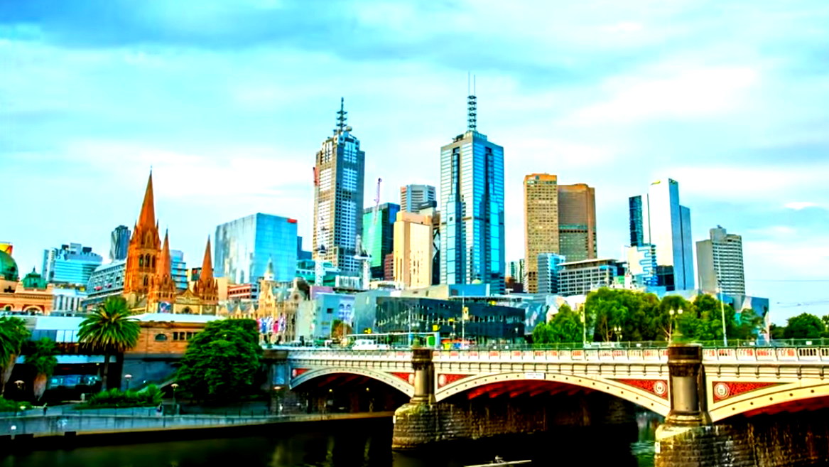 ملبورن بين الزهور والفنون والشواطئ: وجهة سياحية متكاملة تناسب العائلات والمغامرين والثقافيين