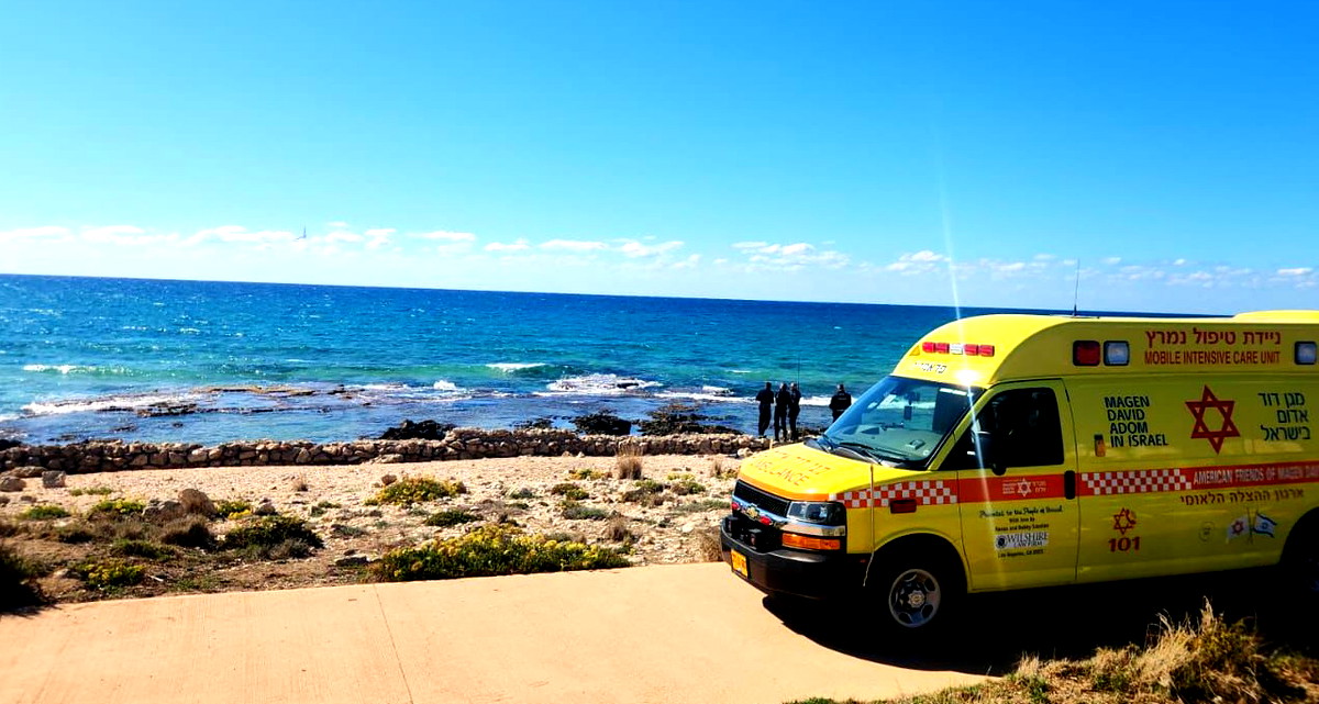 مصرع رجل عقب تعرضه للغرق في أحد شواطئ تل أبيب