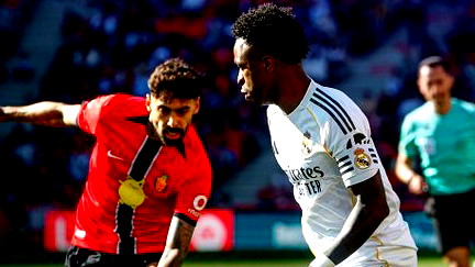 مايوركا يصعق ريال مدريد قبل موقعة بايرن ويقدم هدية لبرشلونة