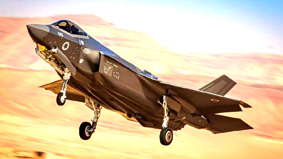 إسرائيل تستعد لضرب منشآت الطاقة الإيرانية بانتظار الضوء الأخضر الأمريكي