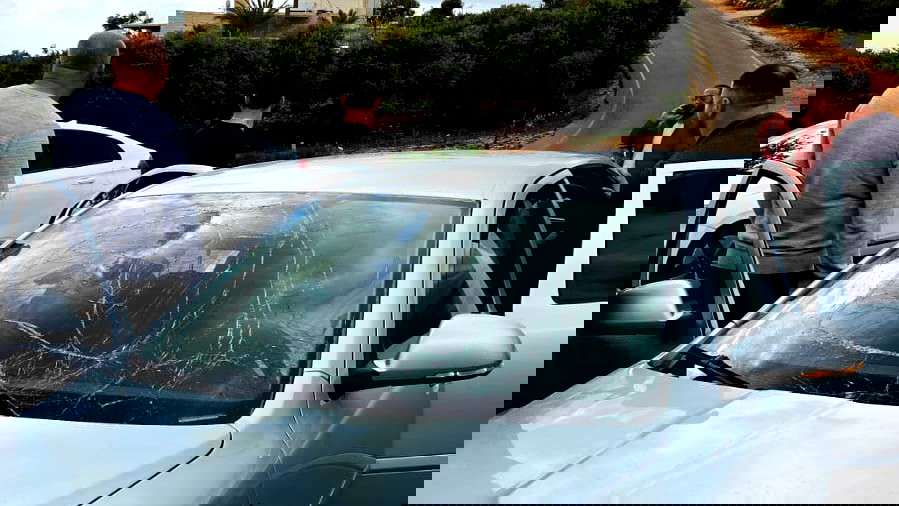 سقوط شظايا صواريخ من لبنان في دير الاسد واصابة 6 اشخاص بجروح طفيفة