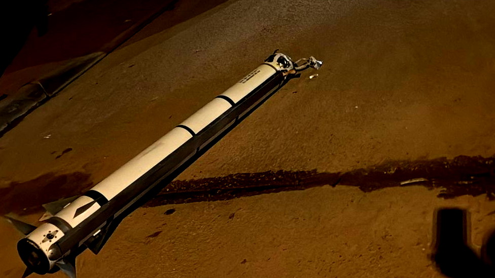 إطلاق صواريخ نحو الجنوب: إصابة شخصين بجراح طفيفة إثر سقوط شظايا اعتراضية