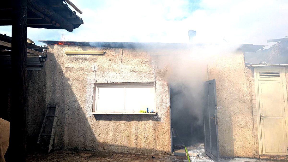 سلطة الإطفاء والإنقاذ: اندلاع حريق في مطعم بجسر الزرقاء