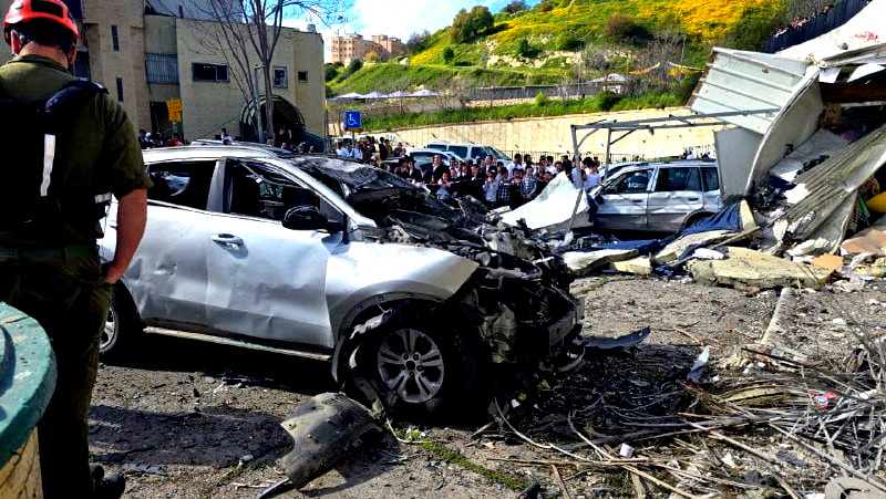 إطلاق صواريخ من لبنان: سقوط شظايا في مناطق عدة بالشمال