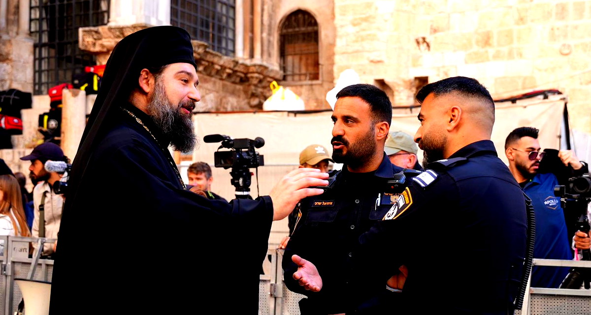 القدس: إحياء “سبت النور” في كنيسة القيامة.. تحت إجراءات أمنية مشددة