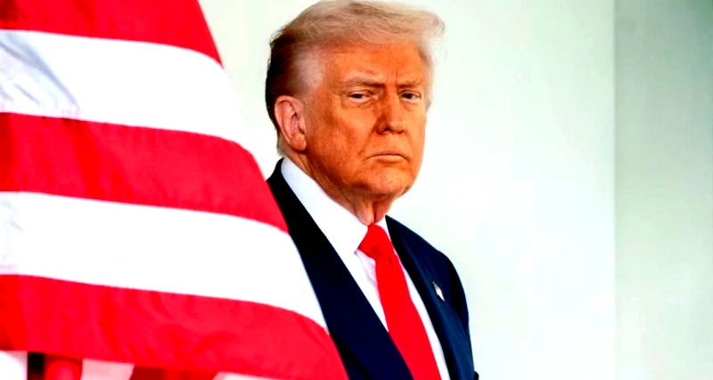 ترامب يلوح بحصار بحري على إيران للضغط لقبول العرض الأميركي الأخير