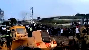 استمرار عودة النازحين إلى جنوب لبنان بعد وقف إطلاق النار وسط أجواء من الفرح وتفقد المنازل في القرى والبلدات