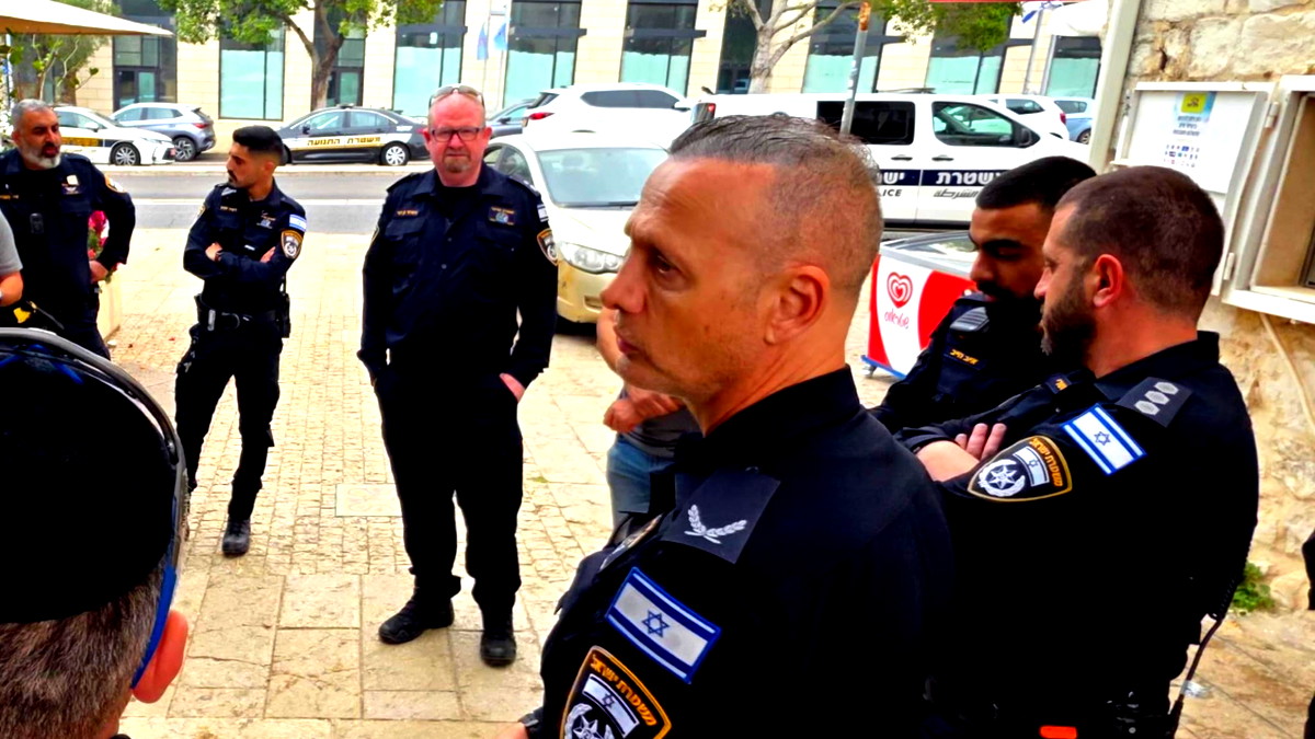 حيفا: إصابة خطيرة لرجل إثر تعرضه لإطلاق نار.. واعتقال مشتبه به (33 عامًا) من سكان المدينة