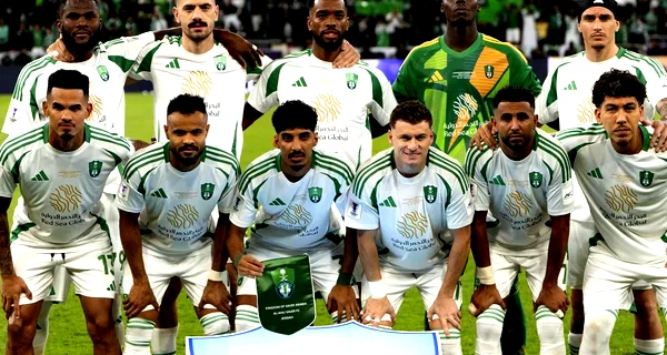 الأهلي السعودي يهزم فيسيل كوبي الياباني ويبلغ نهائي ابطال  آسيا للمرة الثانية توالياً 