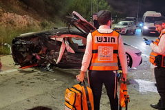 القدس: إصابة 4 أشخاص بجراح متفاوتة إثر حادث طرق على شارع 436