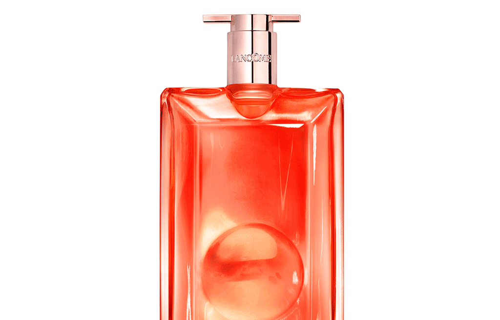لانكوم تطلق عطر Idôle Peachn Roses للنساء اللواتي يعشقن عطراً منعشاً أنثوياً وآسراً