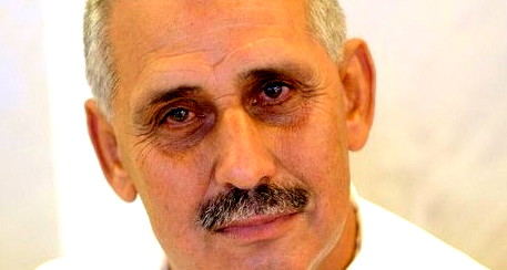  أراكَ  سيّدي 