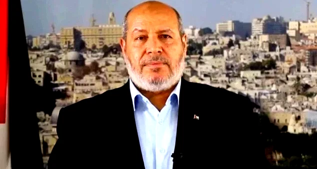 مصادر فلسطينية: وفد من حركة حماس يجري لقاءات في القاهرة لبحث تطورات وقف إطلاق النار في غزة
