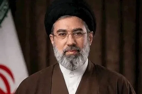 المرشد الإيراني: علينا أن نحبط العدو ونهزمه في مرحلة الجهاد الاقتصادي والثقافي