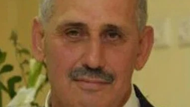 في أحضانك خَبّينا