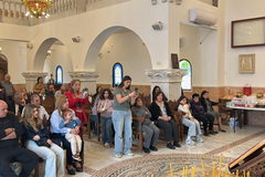 زيارة الطائفة الأرثوذكسية في يافة الناصرة لكنيسة الروم الأرثوذكس في كفرسميع في القداس الالهي لأحد المخلّع