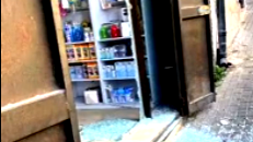  سطو على صيدليه في مخيم شعفاط واعتداء بساطور على العامل 