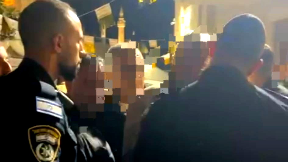 الشرطة تداهم حفل زفاف في الفريديس بعد إطلاق نار وتعتقل العريس ووالده والمغني