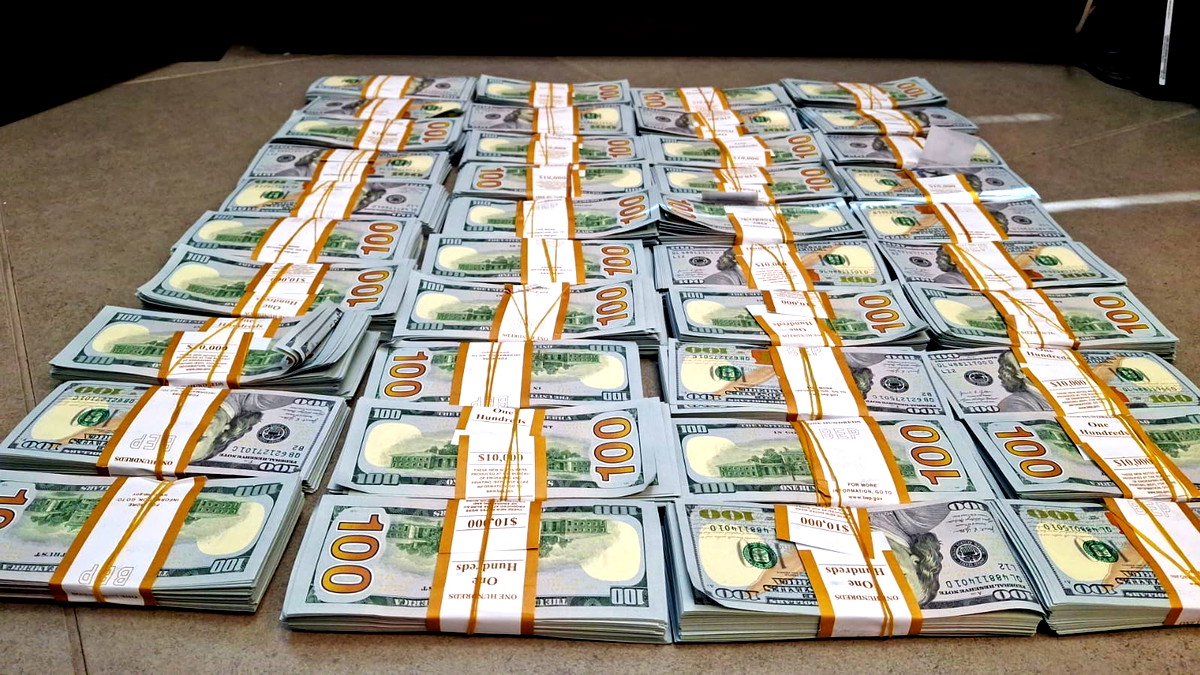 الدولار ينهار: إسرائيل على حافة تسونامي اقتصادي بسبب الشيكل