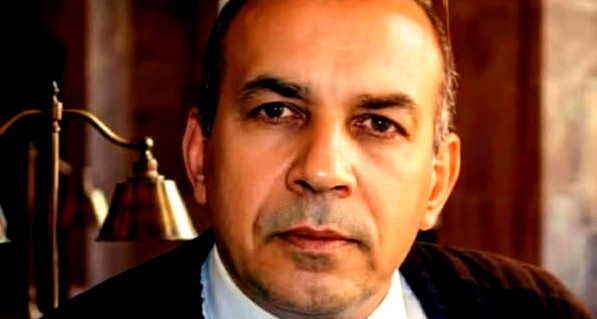 الوساطة المبتذلة في زمن الفوضى: حين تتحوّل من جسرٍ للصلح إلى أداةٍ للفراغ..