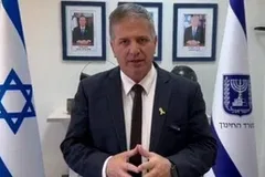 هل سيلتزم به الطلاب.. قريباً  حظرٌ على الهواتف في المدارس الإعدادية أيضاً