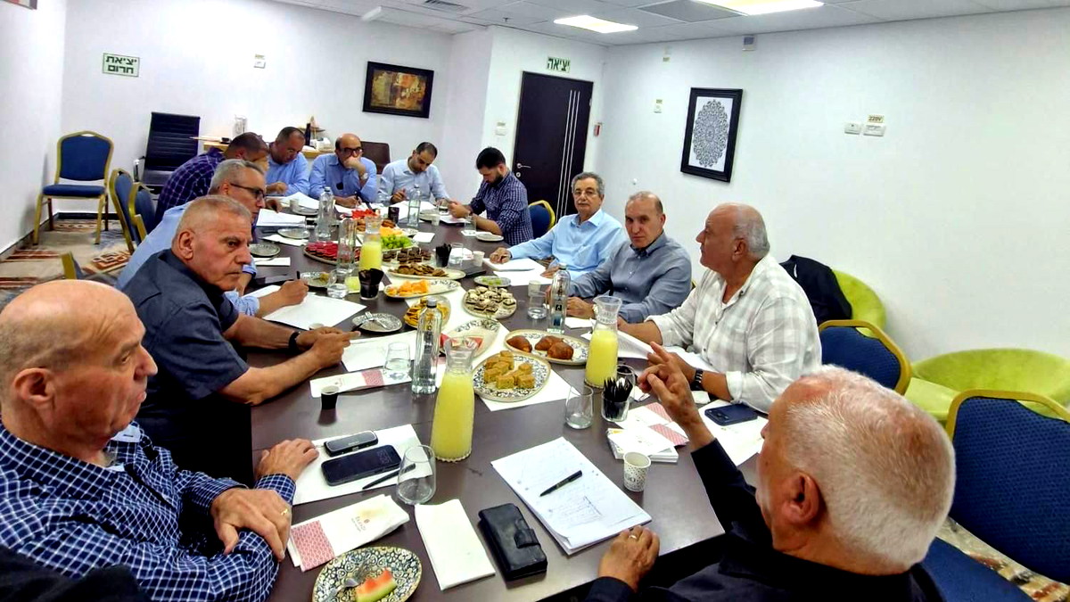 التجمّع: نؤكد أهمية إقامة القائمة المشتركة ونثمّن جهود لجنة الوفاق