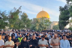 140 ألف مصل أدوا صلاة عيد الأضحى في المسجد الأقصى المبارك