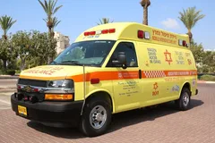 عكا: إصابة فتى (16 عاماً) بجراح خطيرة خلال ركوب دراجة كهربائية
