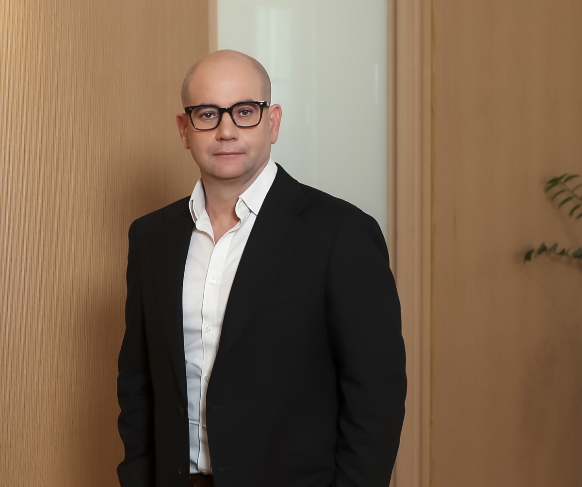 بنك لئومي في خطوة فريدة إضافية في سوق المال: وديعة بفائدة ثابتة بنسبة 4% وإعفاء من عمولات التداول في الأوراق المالية لمدة عام