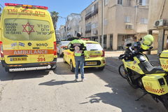 نسيان طفل رضيع داخل سيارة مغلقة في المركز واصابته خطيرة