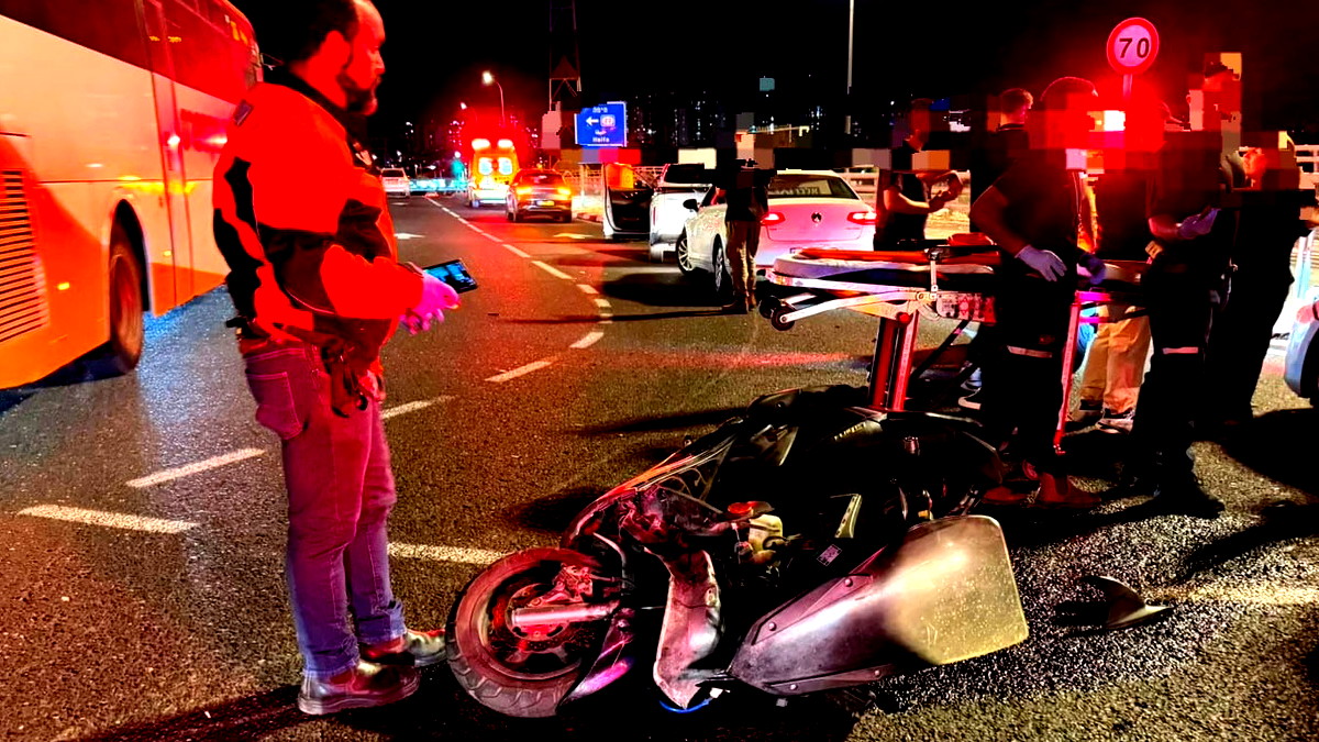 إصابة شاب (20 عاماً) بجراح متوسطة إثر حادث طرق على شارع 79
