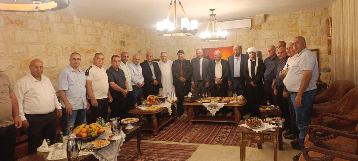 منتدى عزوتنا يزور الشيخ حسين الهيب أبو يوسف في طوبا الزنغرية مهنئًا بعودته المباركة من الديار الحجازية