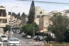بعد احتجاج شعبي وما يقارب 5000 توقيع: كبح زيادة الأرنونا في الناصرة إلى النصف.. الهدف الأصلي المتمثل برفعها بنسبة 30% ما زال قائمًا والنضال مستمر