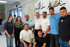 الأستاذ المربي علي ميعاري (أبو محمد) يترجل بعد مسيرة تربوية وإنسانية امتدت أكثر من 46 عامًا