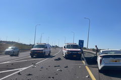 مصرع شابة (25 عامًا) وإصابة شابتين في حادث تصادم بين دراجة نارية ومركبة قرب كريات غات