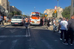 القدس: إصابة متوسطة لطفل بعد تعرضه للدهس من قبل مركبة