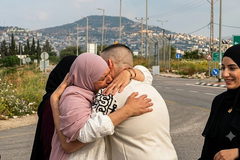بعد 45 شهرًا من الاعتقال.. الإفراج عن معتقل هبّة الكرامة طارق كيوان من جديدة المكر