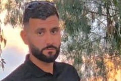 فاجعة في قلنسوة: مصرع الشاب معاذ عبد الرحمن بحاش في حادث طرق مروع على شارع 57